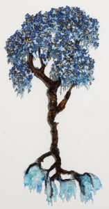 Blue Bayou Tree<br />
Resin-glass, ink, paper, ash, tree bark<br />
47 x 20 x 6