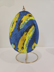 blue egg with bananas