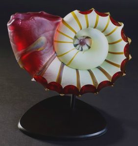 Ruby Flash <br />
Blown, sculpted and carved glass, patinated steel stand<br />
8 x 8.5 x 5.5